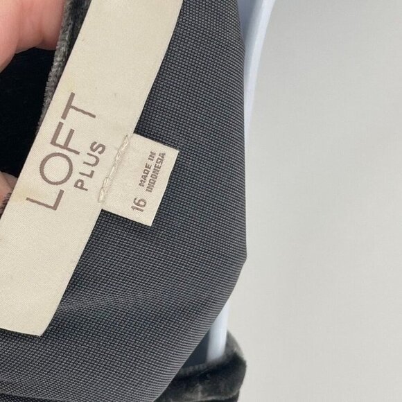 The Loft Plus Size Crushed Velvet Puff Sleeve V-Neck Blouse Top Shirt Grey 16 - Picture 9 of 10